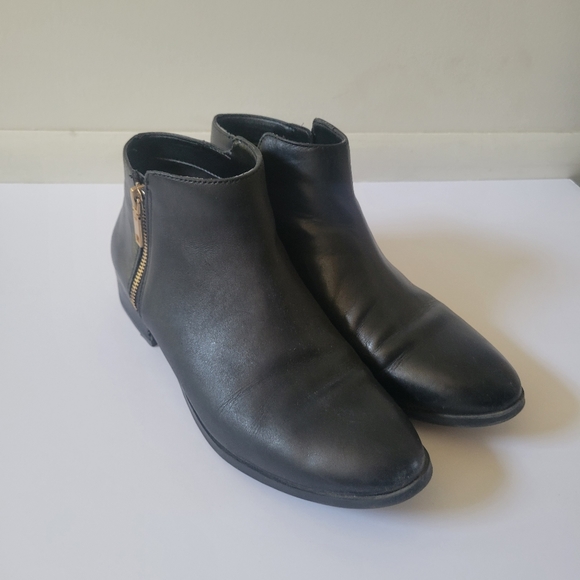 Aldo Julianna Leather Ankle Boots Size 10 - Picture 1 of 5